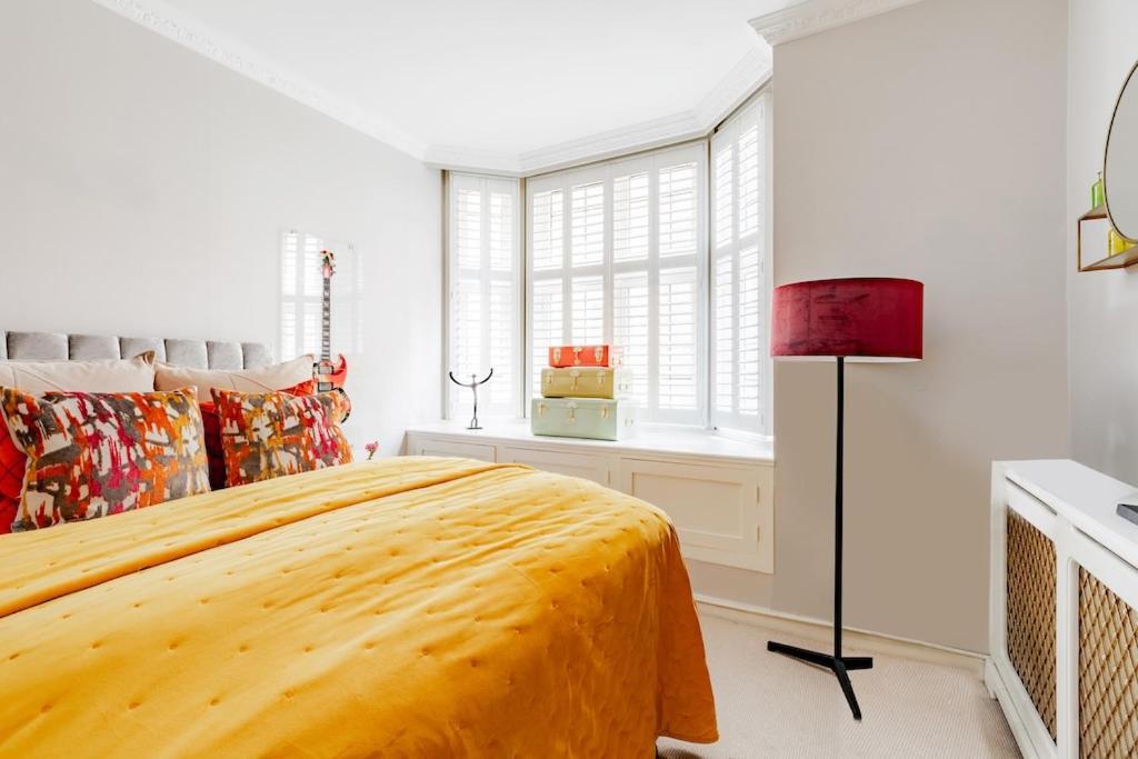 Revamped & Luxxe For Covent Garden Lovers! Adorable City Home For Families & Friends London Exterior foto